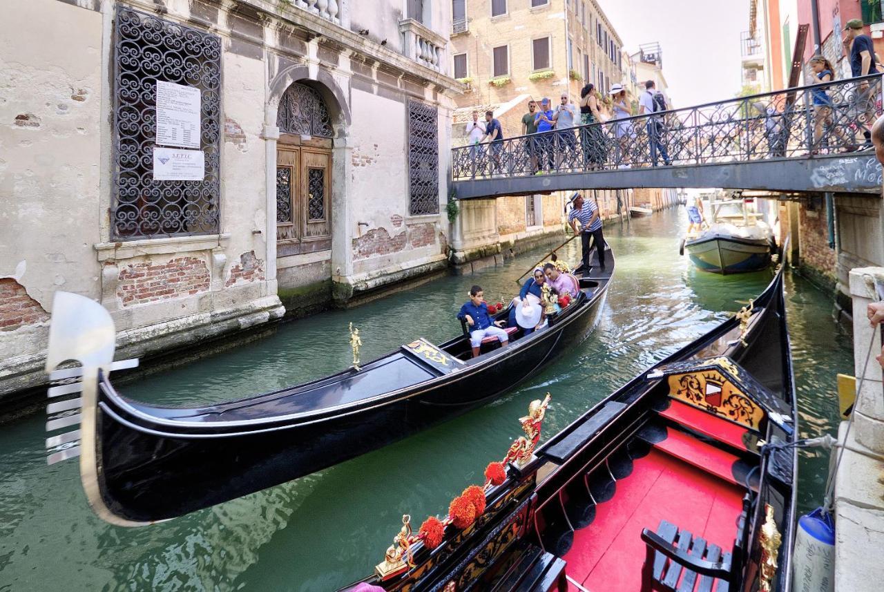 Ferienwohnung Doge Spiral Stairs Venedig Exterior foto